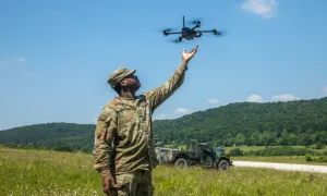 Tướng Mỹ thừa nhận tụt hậu về drone, muốn UAV dạng Shahed Tướng Mỹ thừa nhận tụt hậu về drone, muốn UAV dạng Shahed